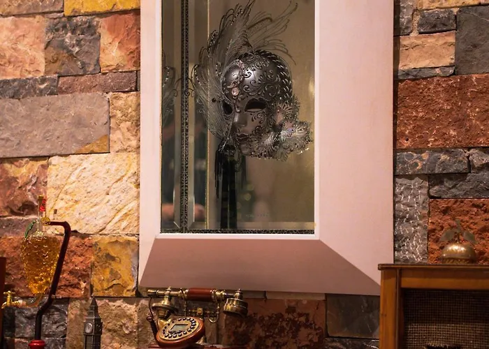 Bujtina E Diellit Boutique *