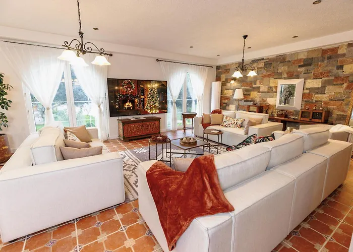 Villa Bujtina E Diellit Boutique