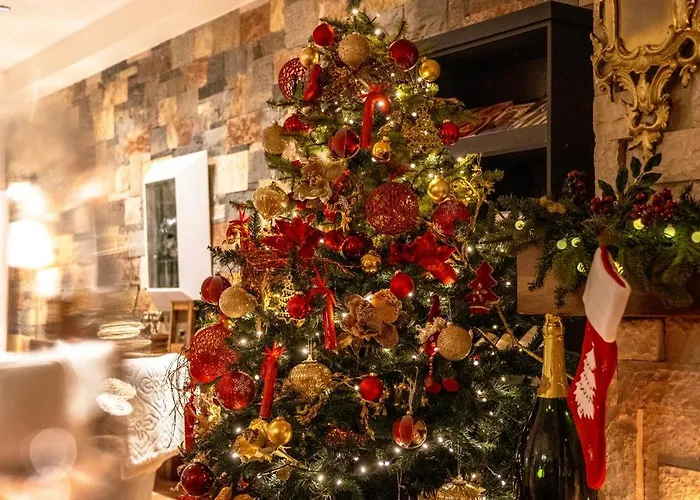 Bujtina E Diellit Boutique * טיראנה