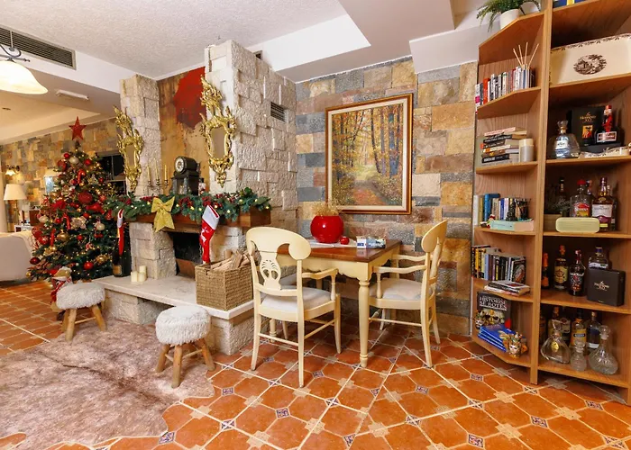 Villa Bujtina E Diellit Boutique