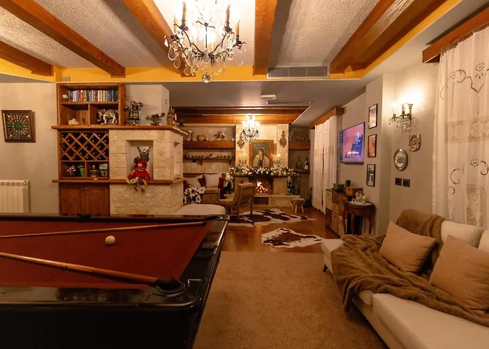 Villa Bujtina E Diellit Boutique