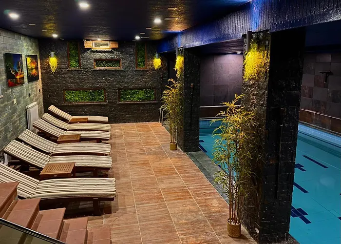 Bujtina E Diellit Boutique Tirana